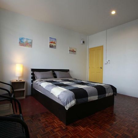 Zee Thai Hostel Bangkok Esterno foto