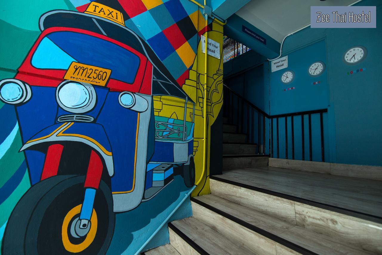 Zee Thai Hostel Bangkok Esterno foto