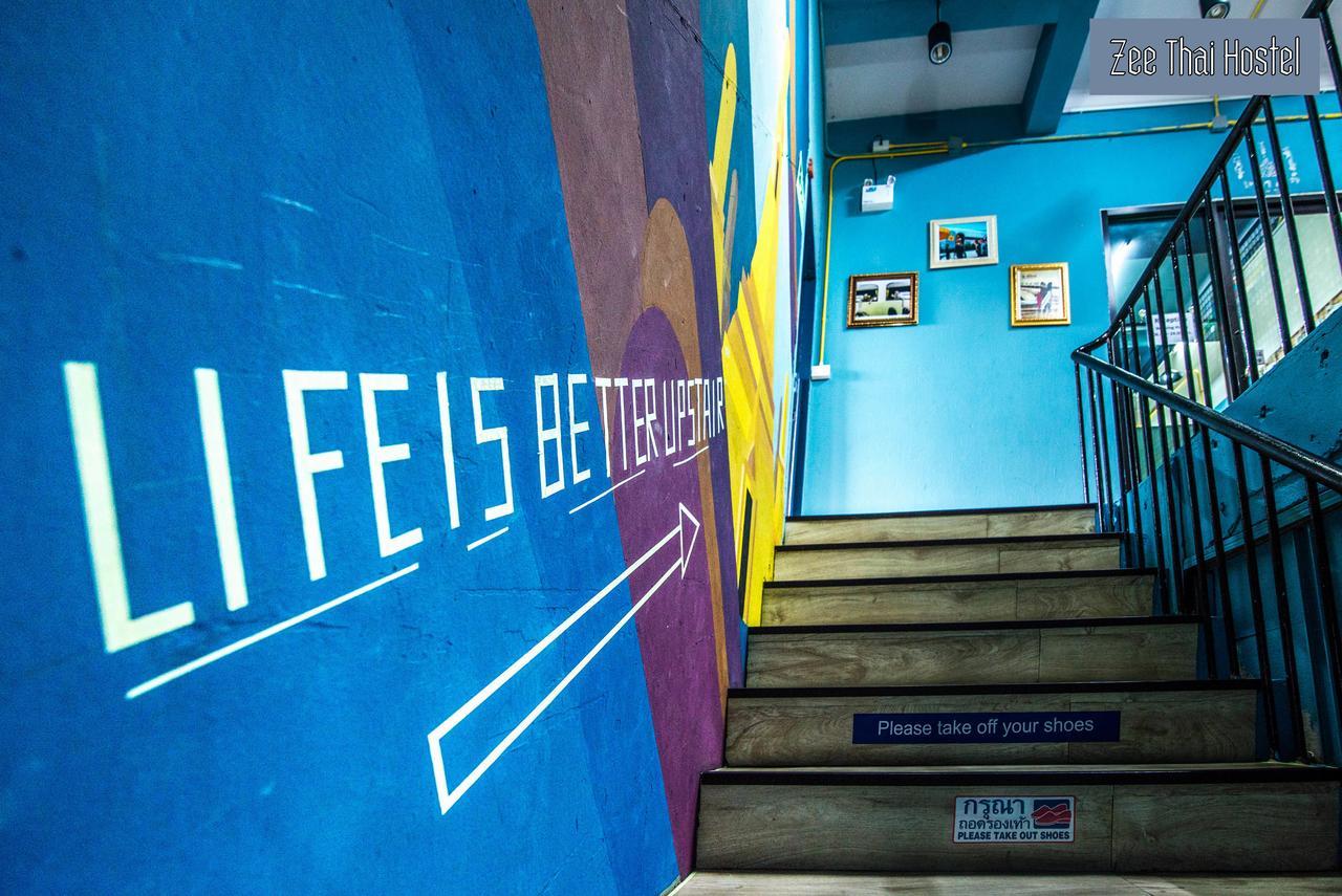 Zee Thai Hostel Bangkok Esterno foto