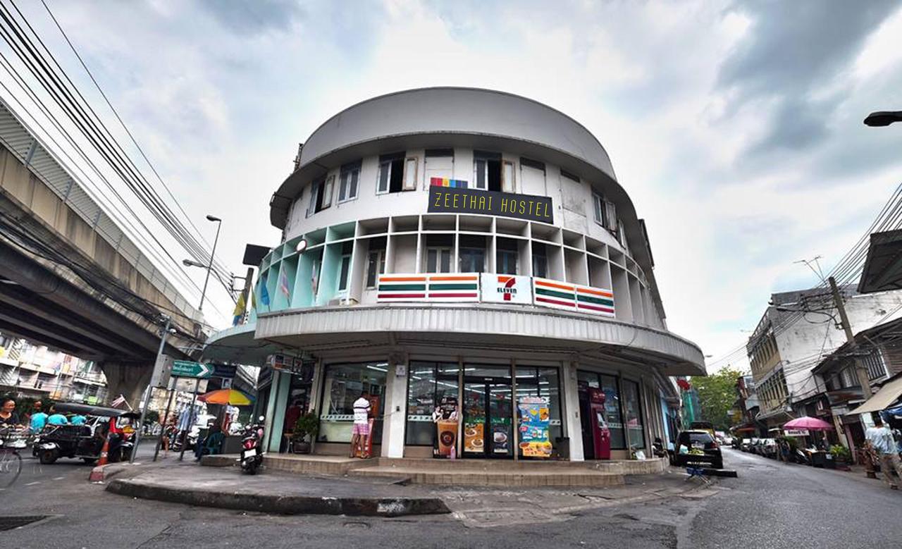Zee Thai Hostel Bangkok Esterno foto